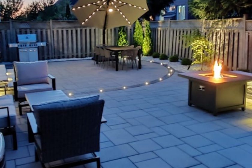 Image depicts a recently constructed interlocking patio in a backyard in Vaughan.