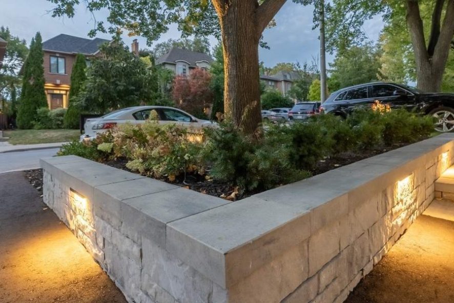 ahs custom retaining wall lighting