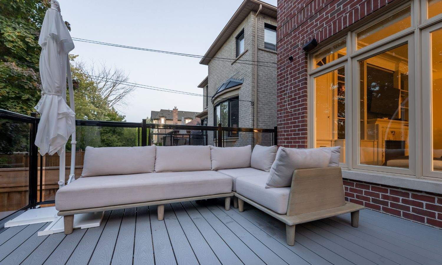 beautiful deck with furniture