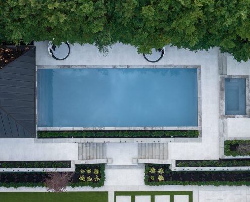 swimming pool instllation toronto