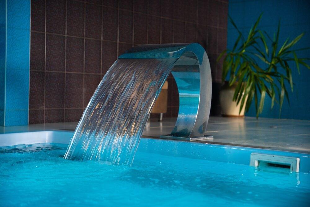 free quote commercial swimming pool installation