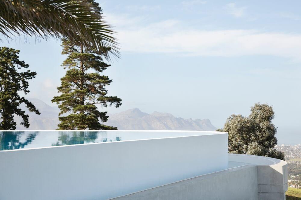 infinity pool installation gta