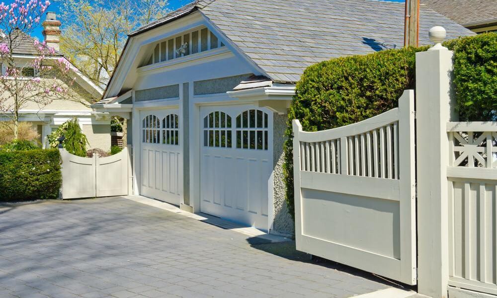 luxury garage builders toronto gta