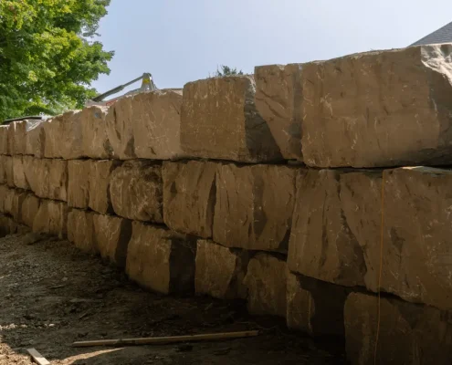 level stone wall toronto