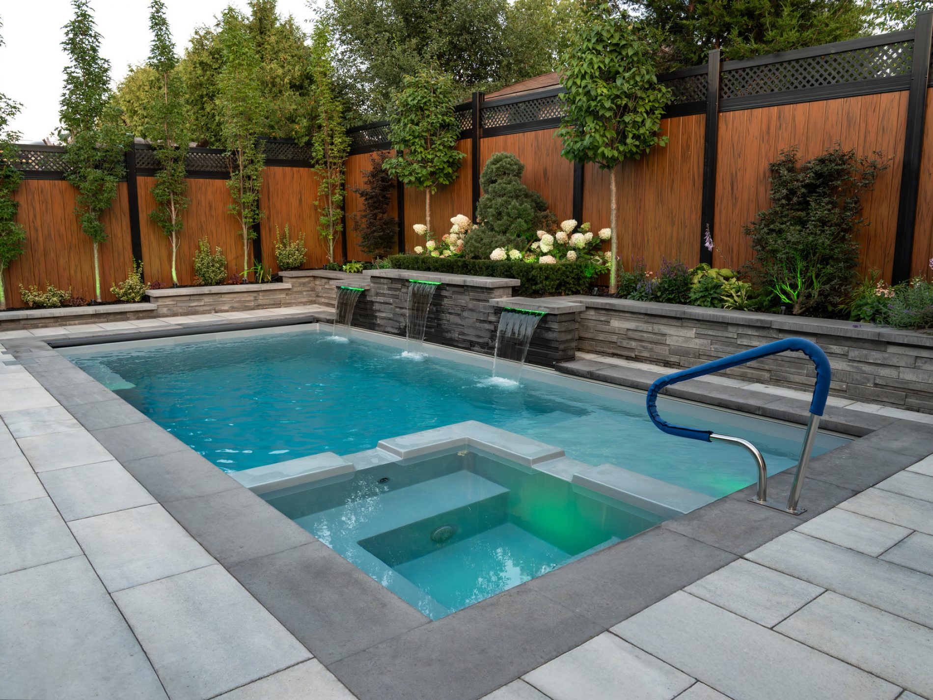 modern connective stone patio 6