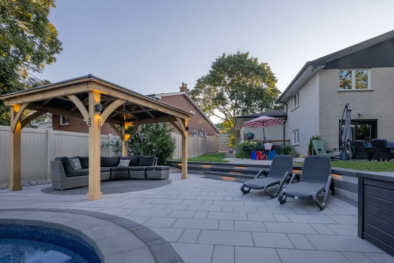 Custom gazebo GTA