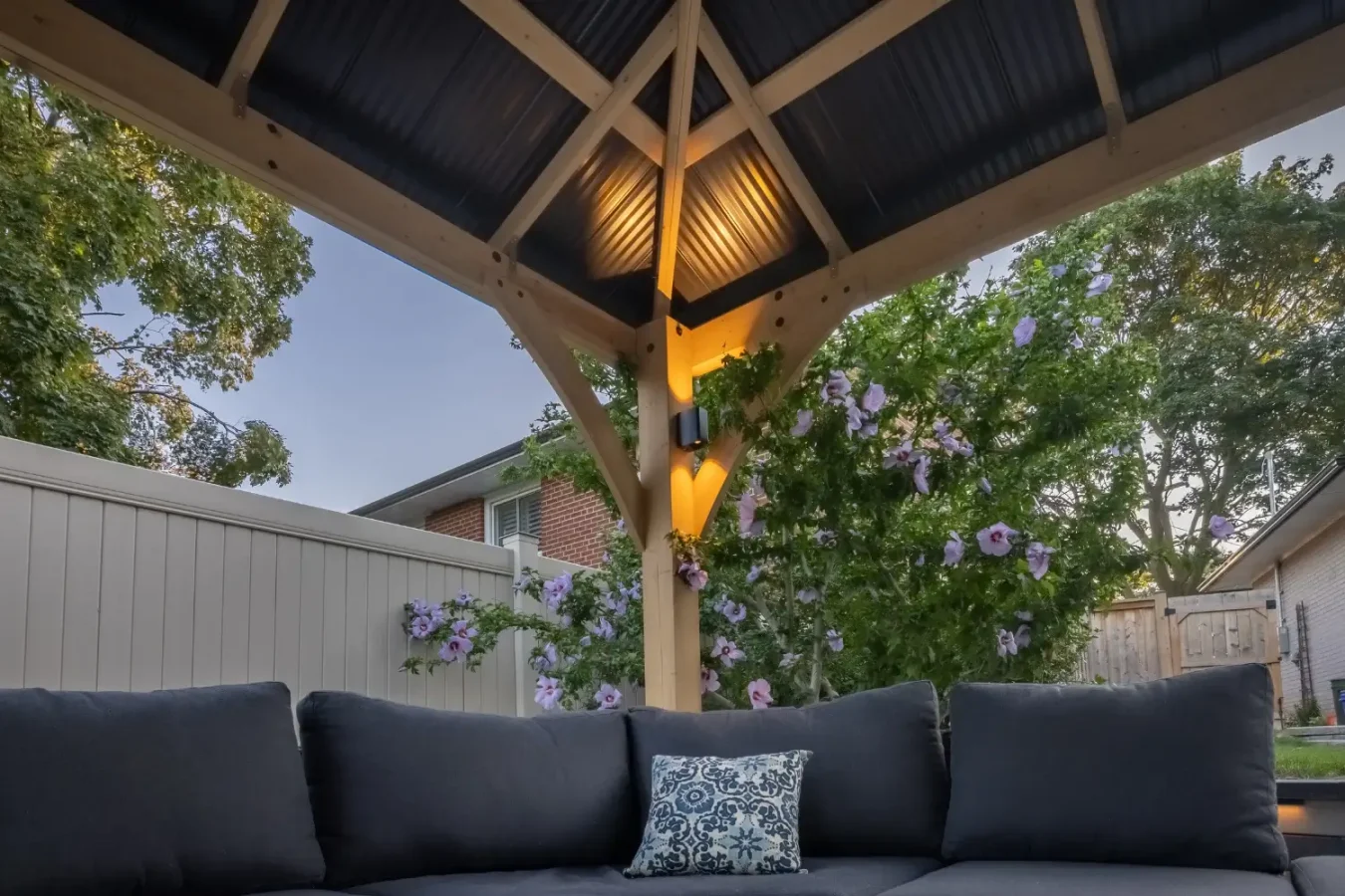 Gazebo installation service