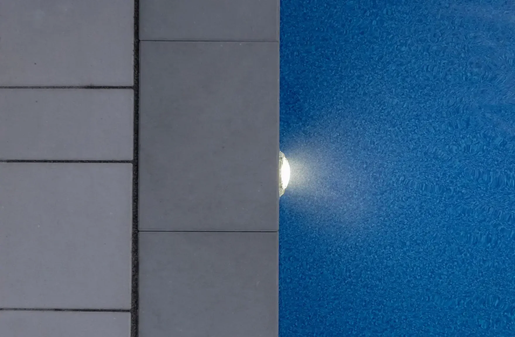 Pool interlocking contractor
