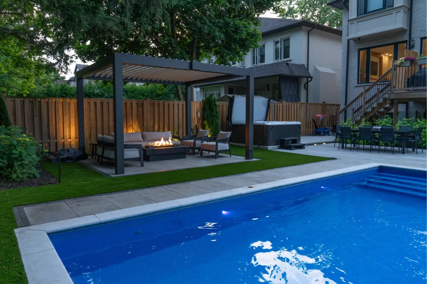 luxury pool and landscaping services