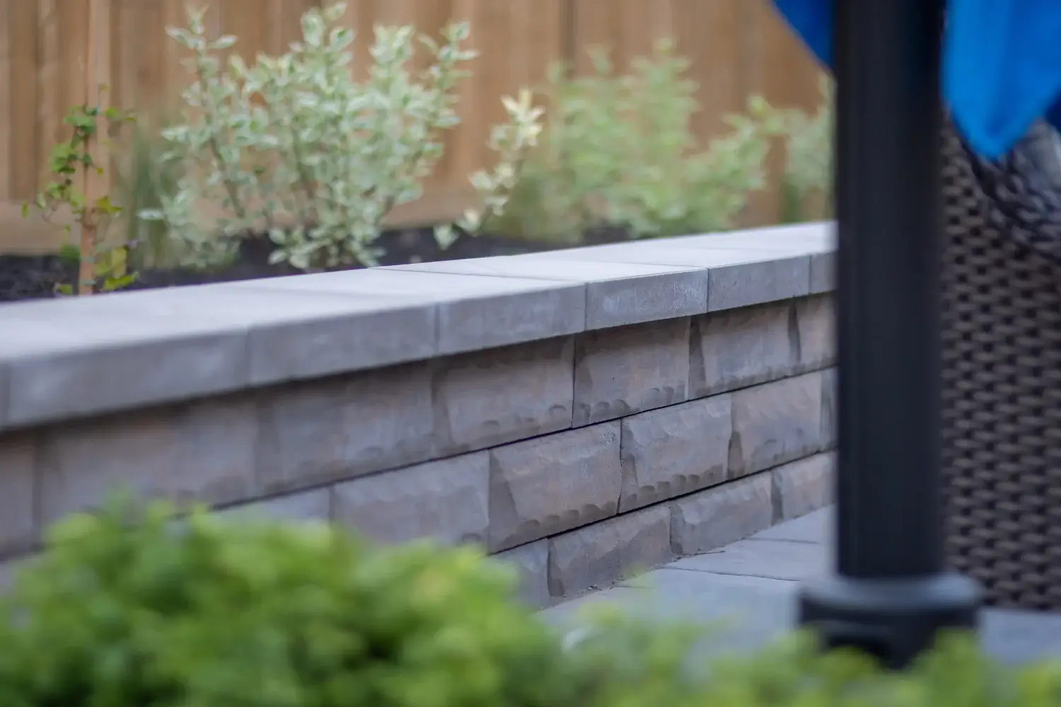 Retaining walls in bridle path