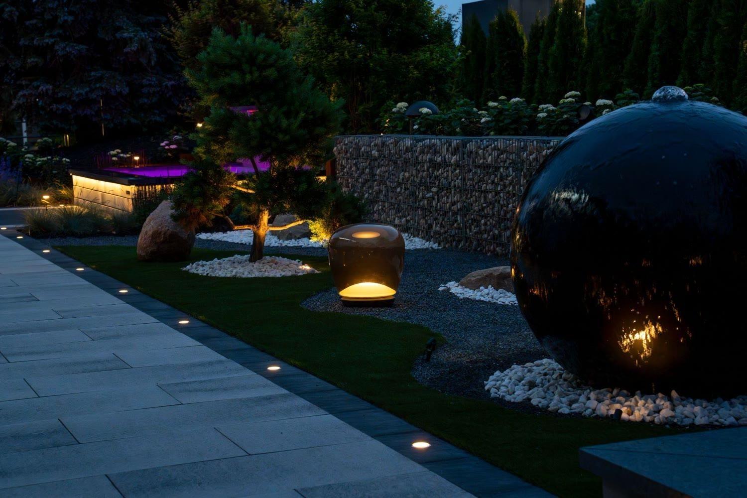 outdoor landscape showroom 43k