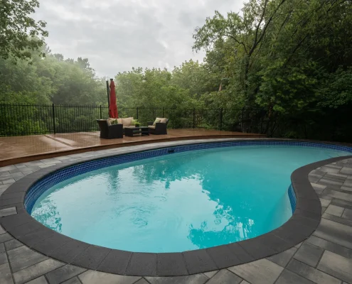 backyard pool j2vw